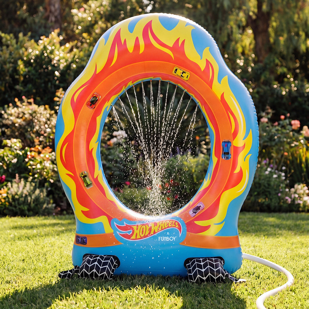 Ring of Fire Outdoor Sprinkler Water Sprinkler for Kids - Hot Wheels | FUNBOY