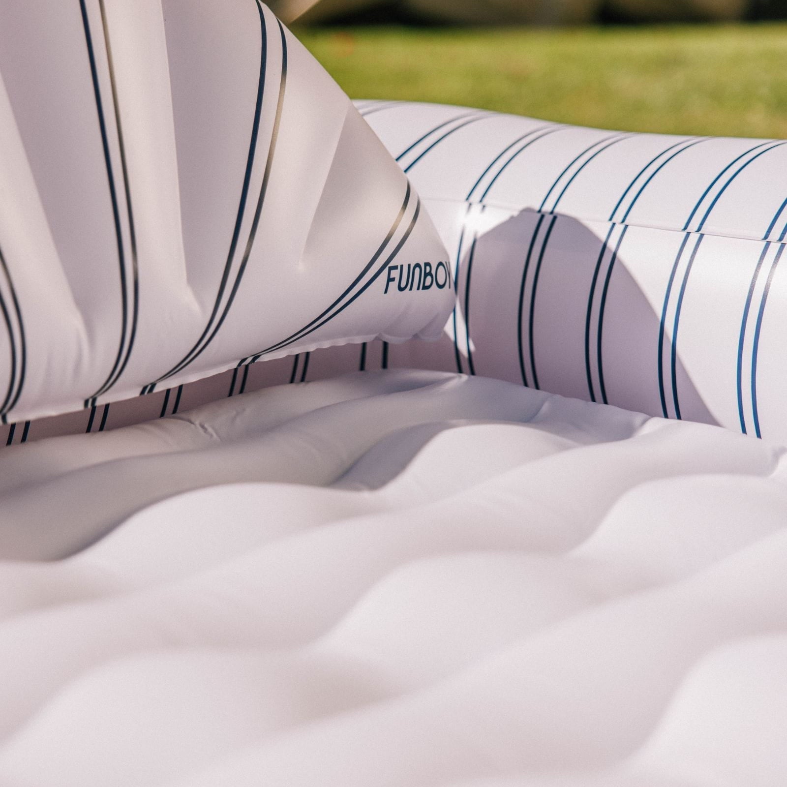 Tanning Pool Lounger: White & Navy Stripes | FUNBOY Outlet